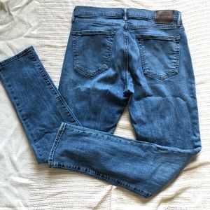 Abercrombie&Fitch Men Athletic Skinny Jeans 32/32